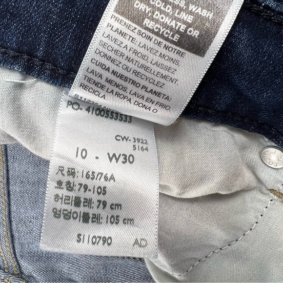 Signature by Levi Strauss - Women’s Capris - Mid Rise - Blue - Size 10 ( W 30) - Picture 9 of 11